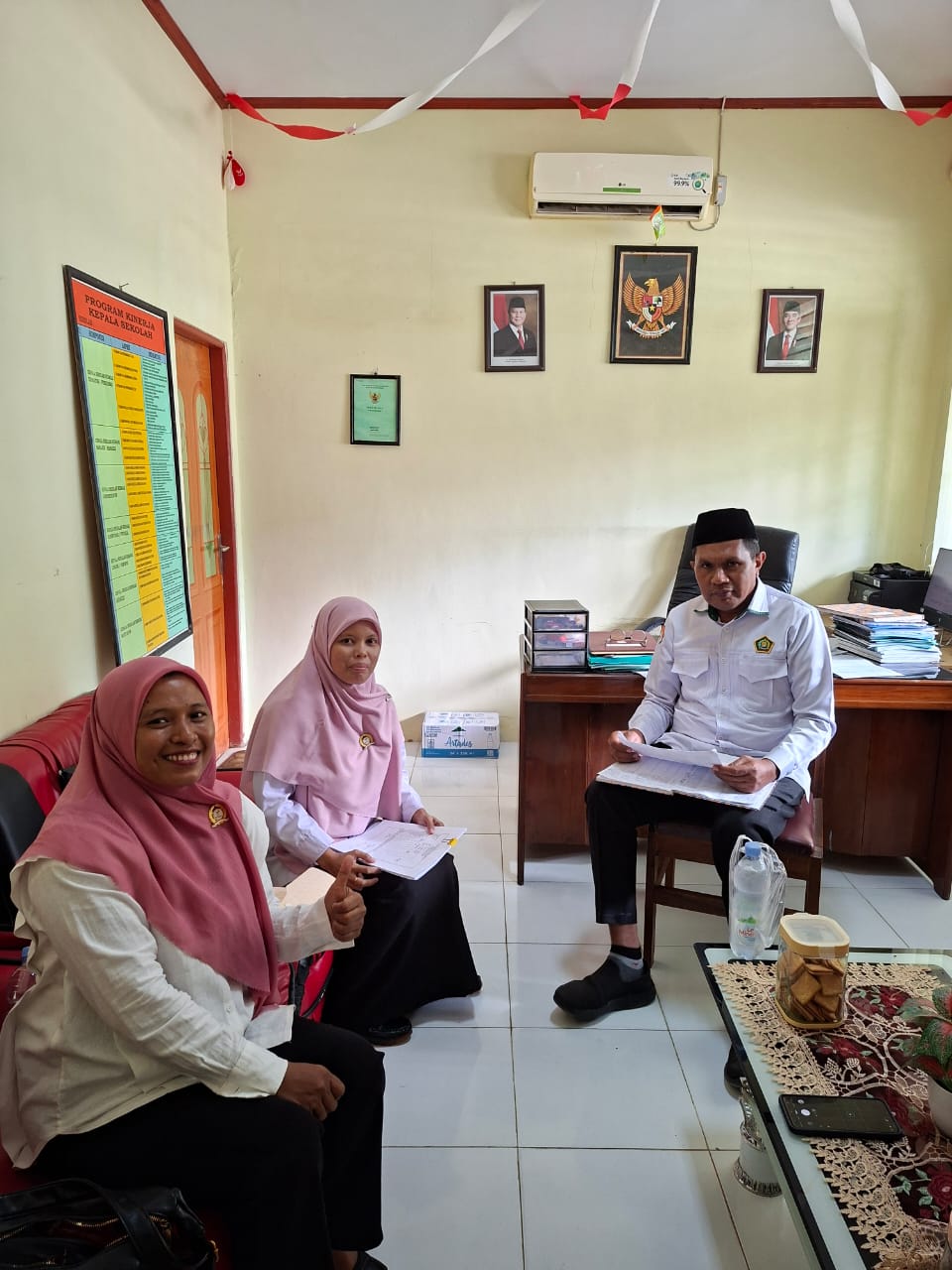 gambar berita